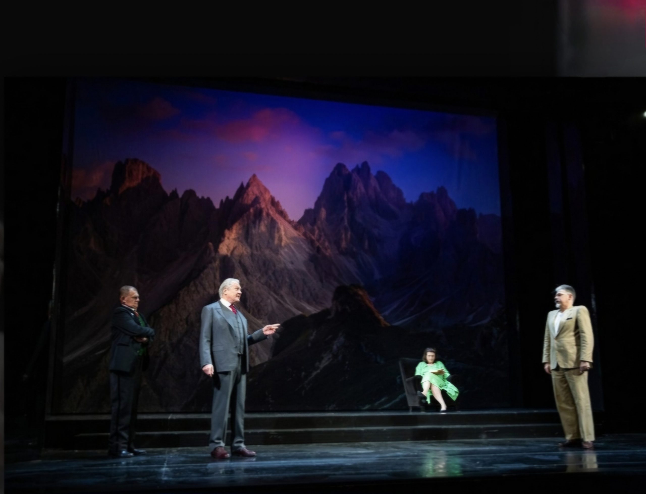 Bald: Saisonbeginn in der Josefstadt